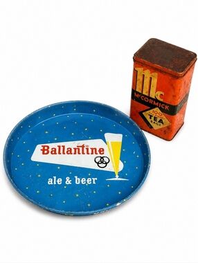 Rustic vintage Decor tins‎